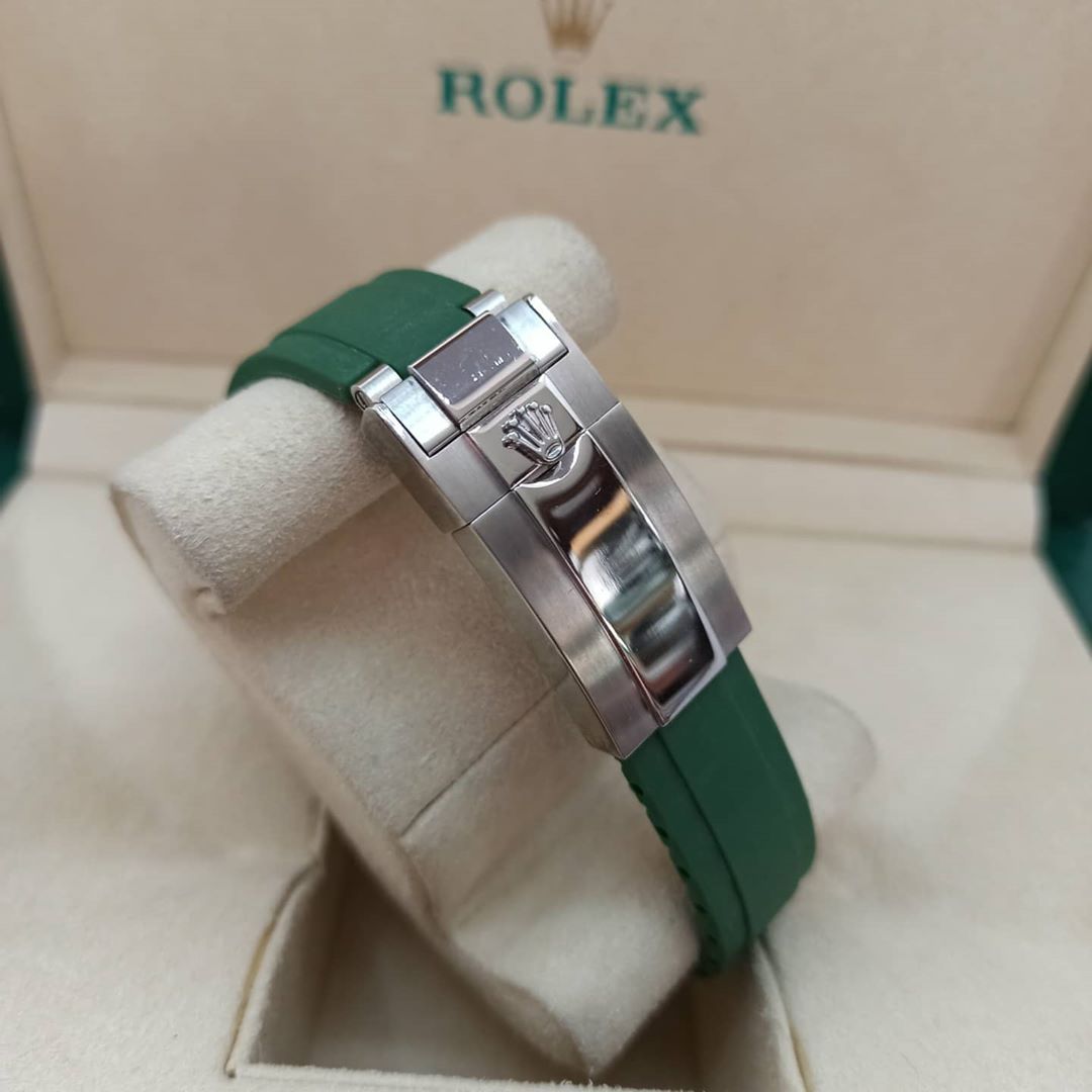 ROLEX SUBMARINER GREEN - Imagem 4