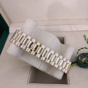 ROLEX OYSTER DAY-DATE - Imagem 5