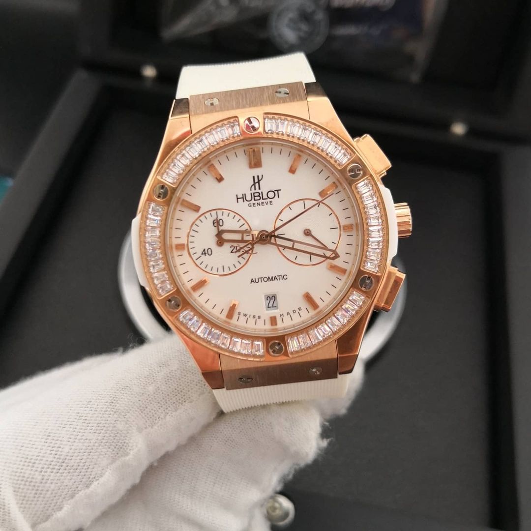 Relógio Hublot - Big Bang Branco Cravejado
