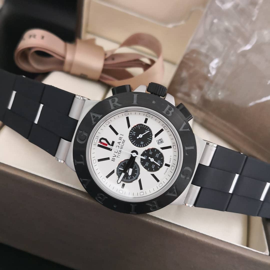 Relógio Bvlgari Titanium - Imagem 2