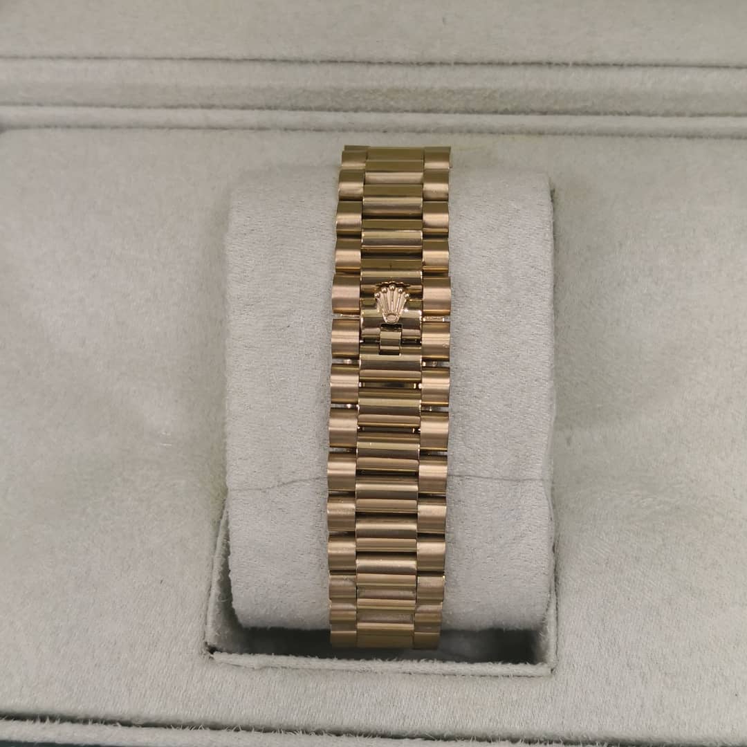 ROLEX DAY-DATE - Imagem 4